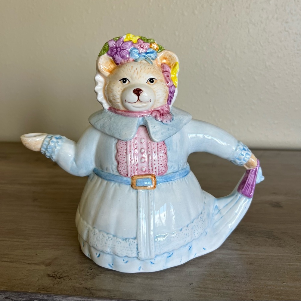 Seymour Mann “Tea Time” Teddy Bear Teapot Vintage CottageCore Whimsical Decor
